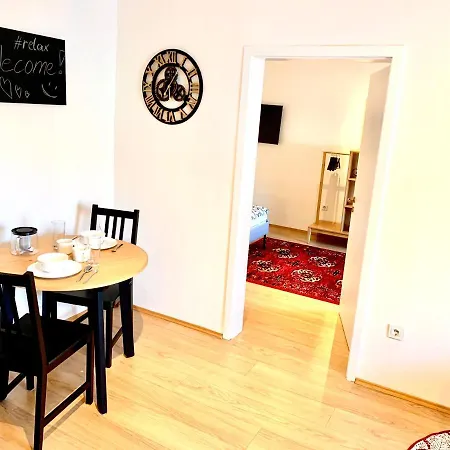 Elegant - By Nahuen *