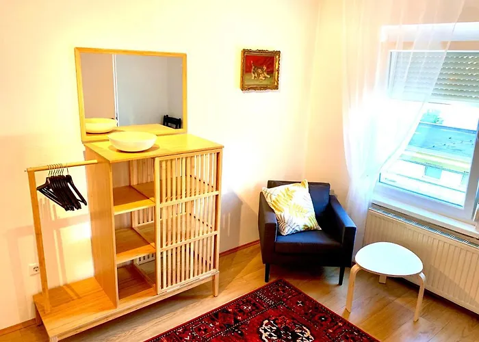 Elegant - By Nahuen Грац