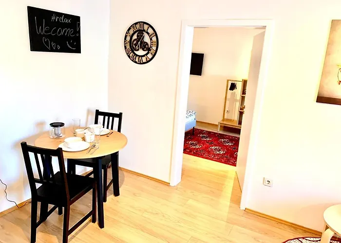 Elegant - By Nahuen *