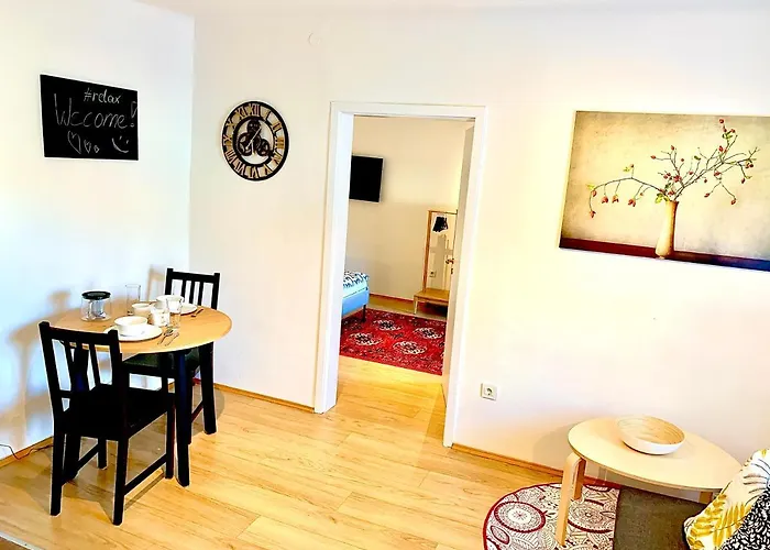 Elegant - By Nahuen Apartament *