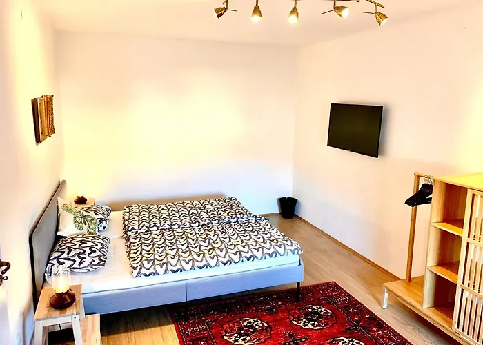 Elegant - By Nahuen *